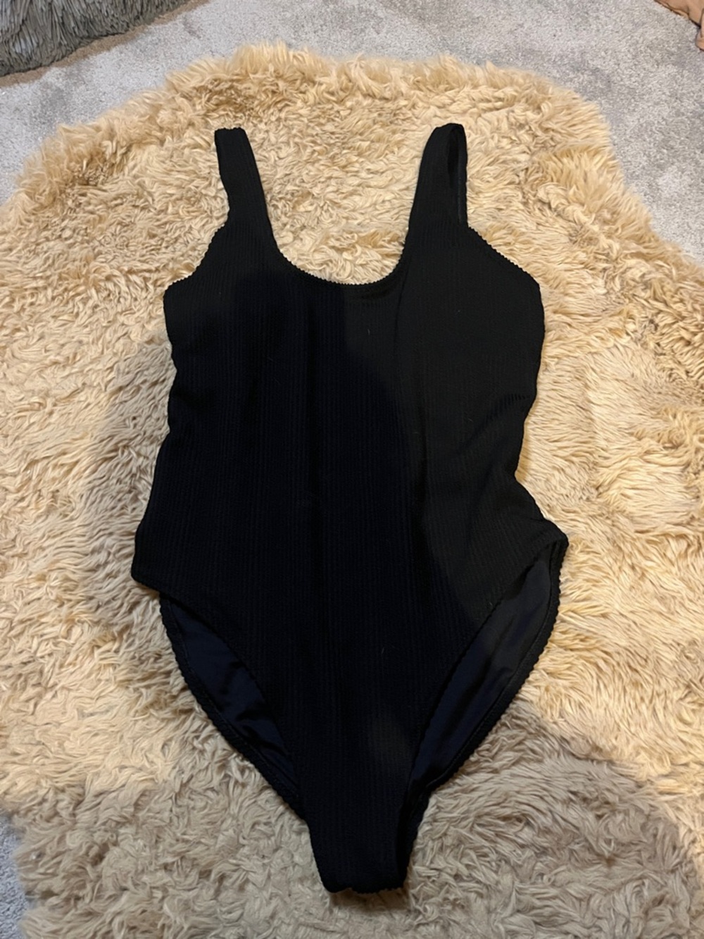 Old Navy Black Textured One-Piece Swimsuit